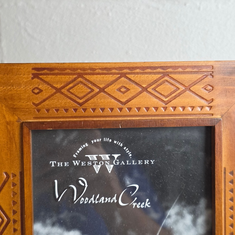The Weston Gallery Woodland Creek Honey Wood Embossed 5x7 Photo Frame Rustic - Picture 3 of 8